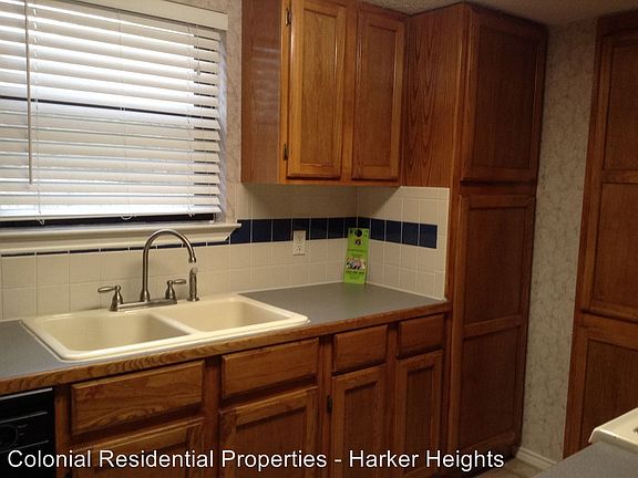 5th image of 1208 Westway Cir