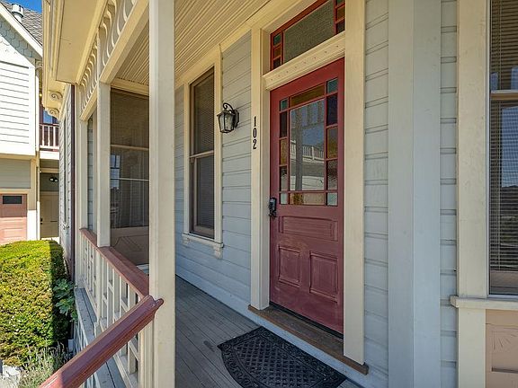 2nd image of 1314 Palm St #102