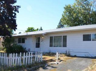 15755 118th Ave SE, Renton, WA 98058