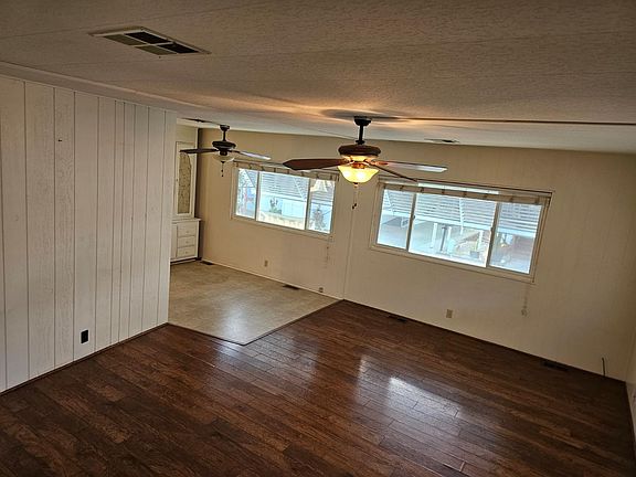 4th image of 1001 Sylmar Ave Space 126