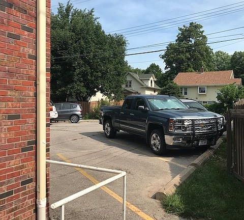 3rd image of 4530 Bancroft Ave #7