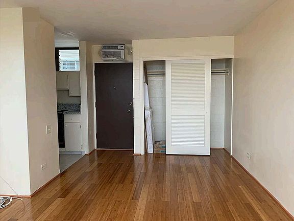 5th image of 1134 Kinau St APT 904