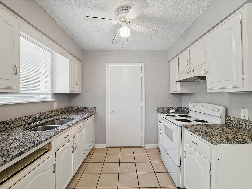 1st image of 306 Monica St