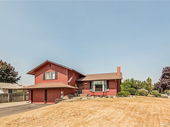 2nd image of 1515 35th St SE