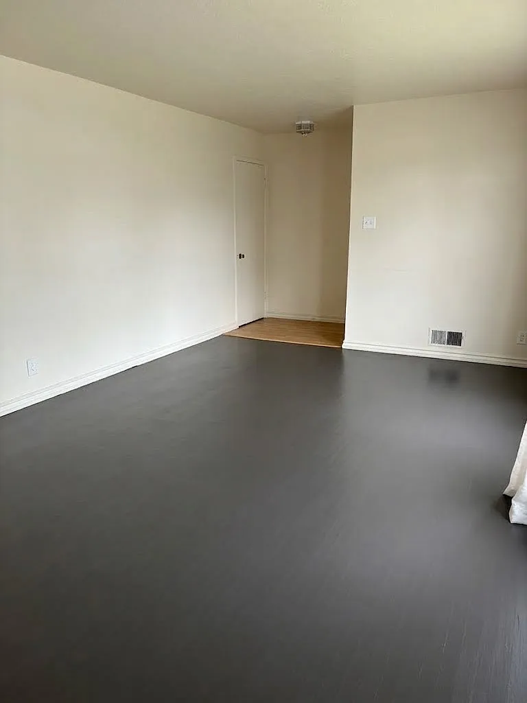 4 bed, 1864 sqft, $1,850 — Photo 2