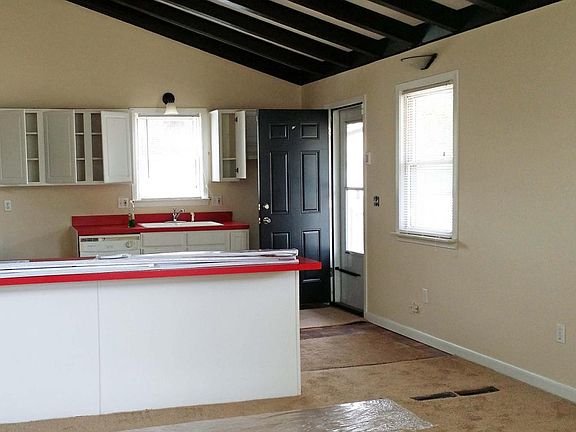 2nd image of 25295 Hopkins St