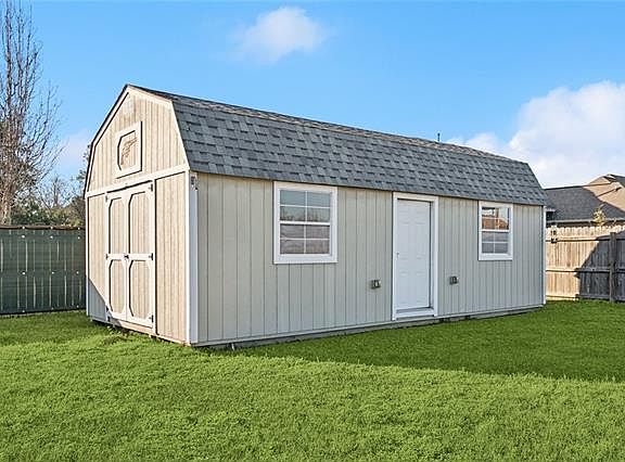 2nd image of 28117 Loiret Ct