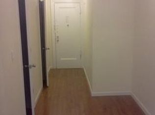11823 Metropolitan Ave, Kew Gardens, NY 11415
