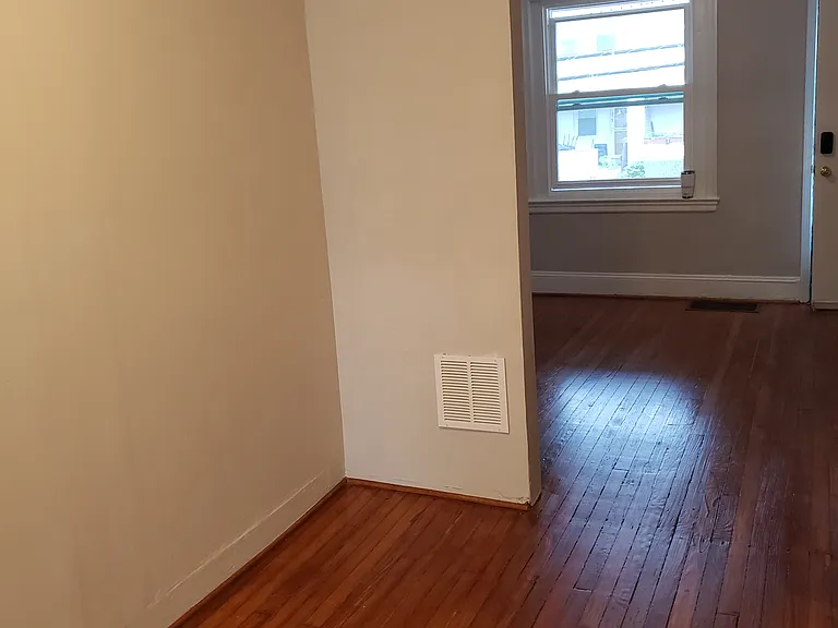 316 Woodbine Ave — Photo 13