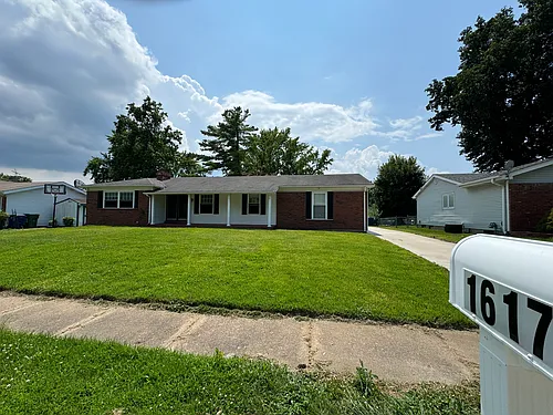 1617 Somerset Shire Dr Photo 1