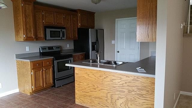 2nd image of 3673 S Jot Dr