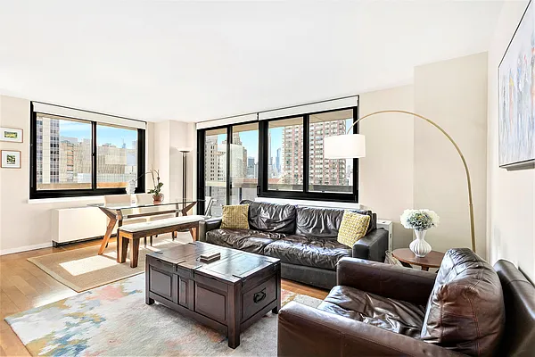 Rented by Compass | media 14