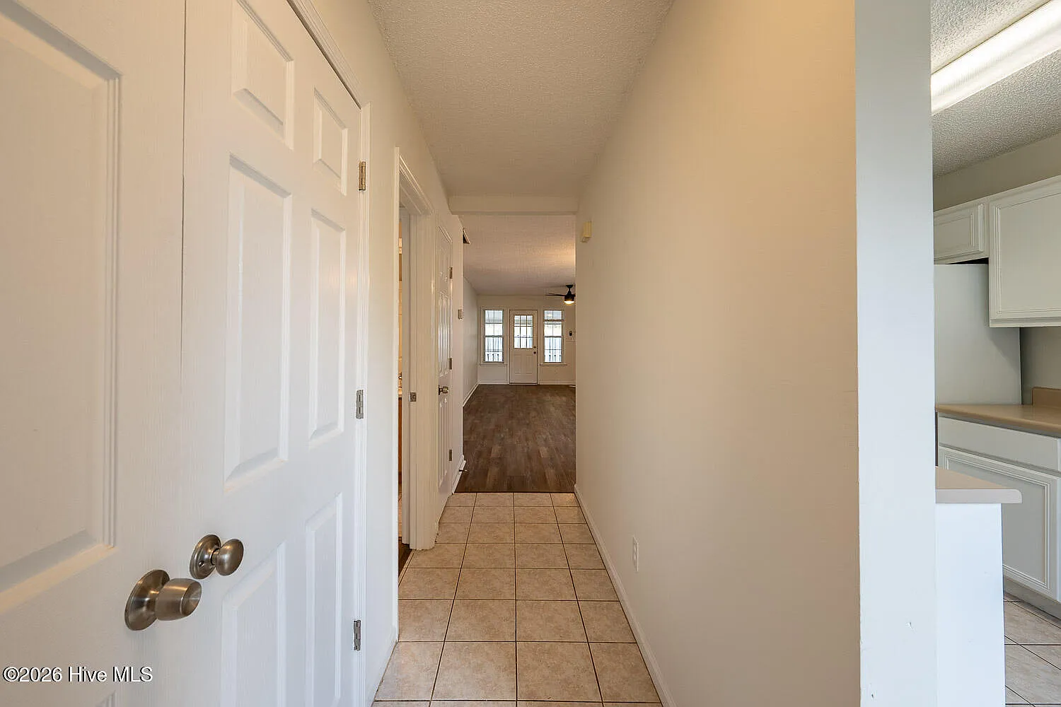2 bed, 2.0 bath, 1092 sqft, $1,450 — Photo 4