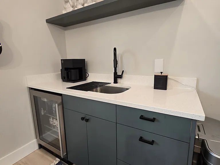 700 N Taylor Ave #2 — Photo 38