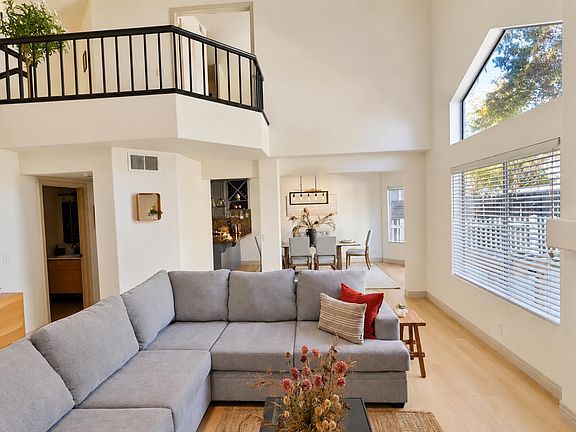 4th image of 4643 Shade Tree Way