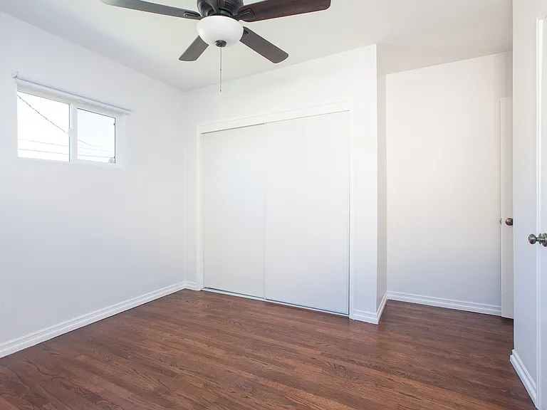 8525 Frandsen St — Photo 37