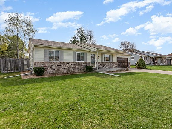 5th image of 1158 Barbeau Dr