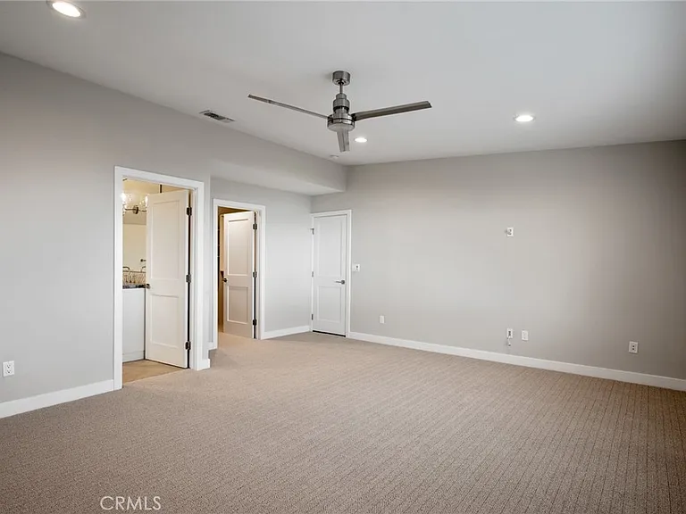 3404 Hightide Dr — Photo 23