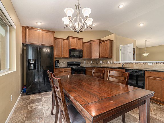5th image of 6661 Annandale Dr