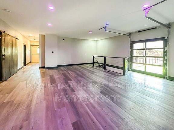 2nd image of 4105 N Adams St Unit 103