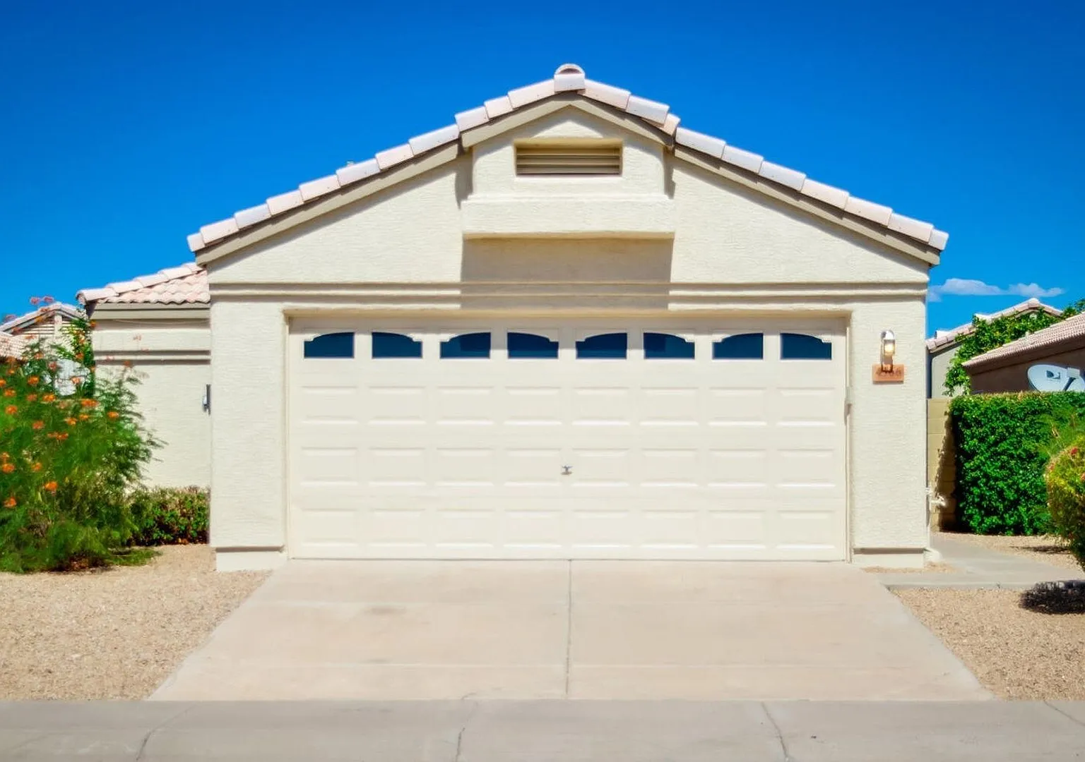 Coming Soon! Adorable 3bed 2 full bath, home in N. Phoenix — Photo 1