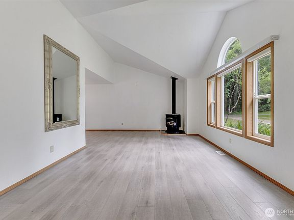 5th image of 39322 310th Avenue SE