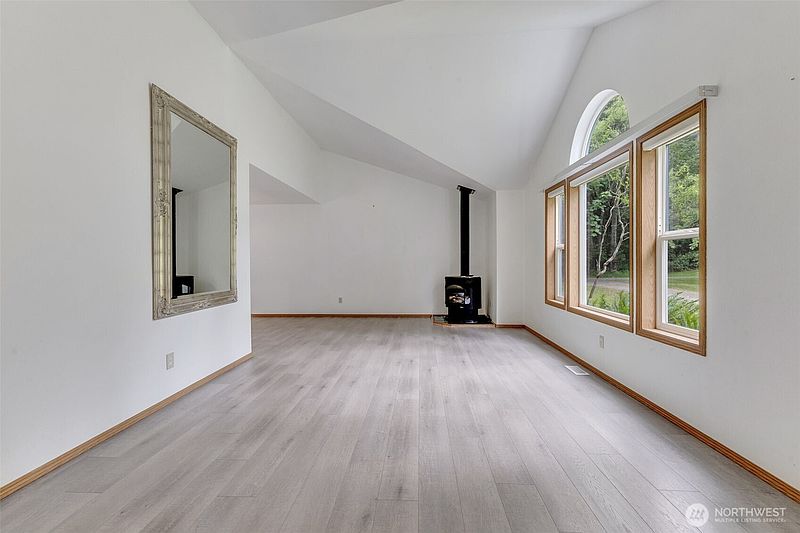 5th image of 39322 310th Avenue SE