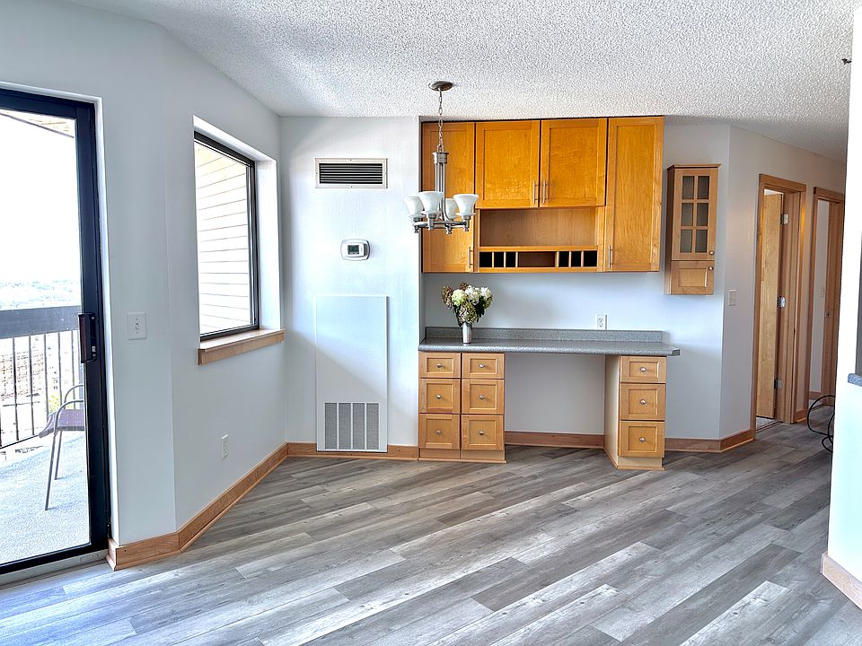 1st image of 78 10th St E Unit 2409