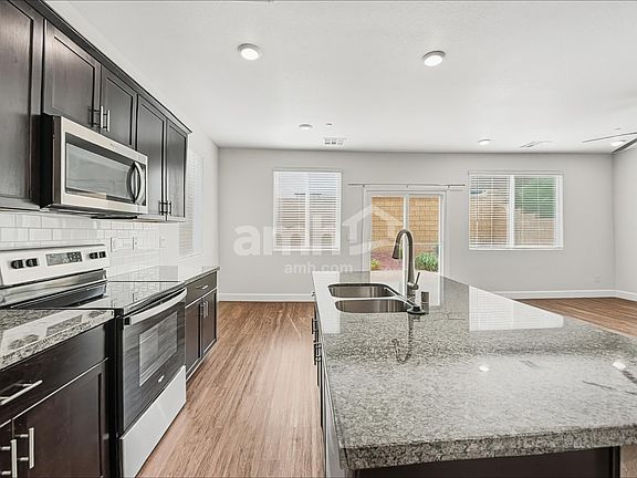 4th image of 77 Foxridge Swings Ln