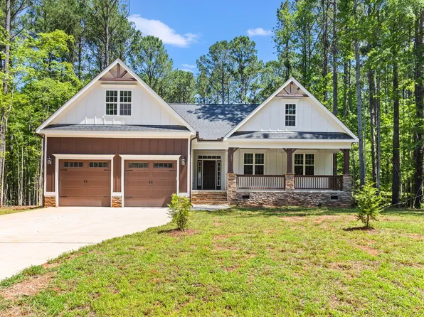 121 Quarterhorse Dr, Youngsville, NC 27549