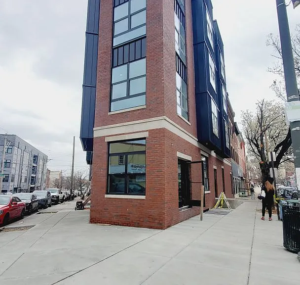 3951 Lancaster — Photo 20