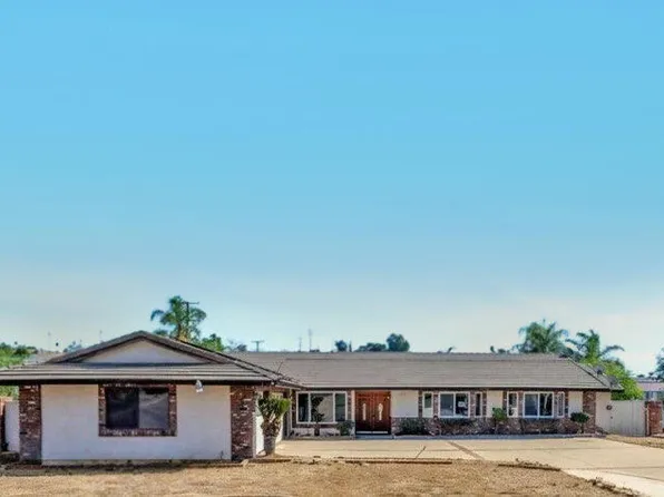 12016 Vista De Cerros Dr, Moreno Valley, CA 92555