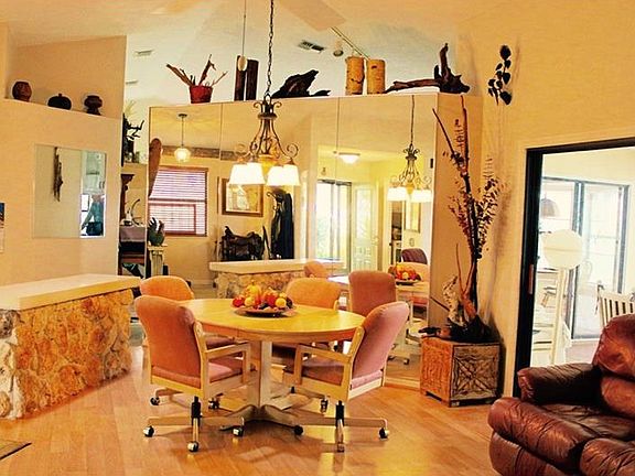 5th image of 3000 Shady Wood Ln