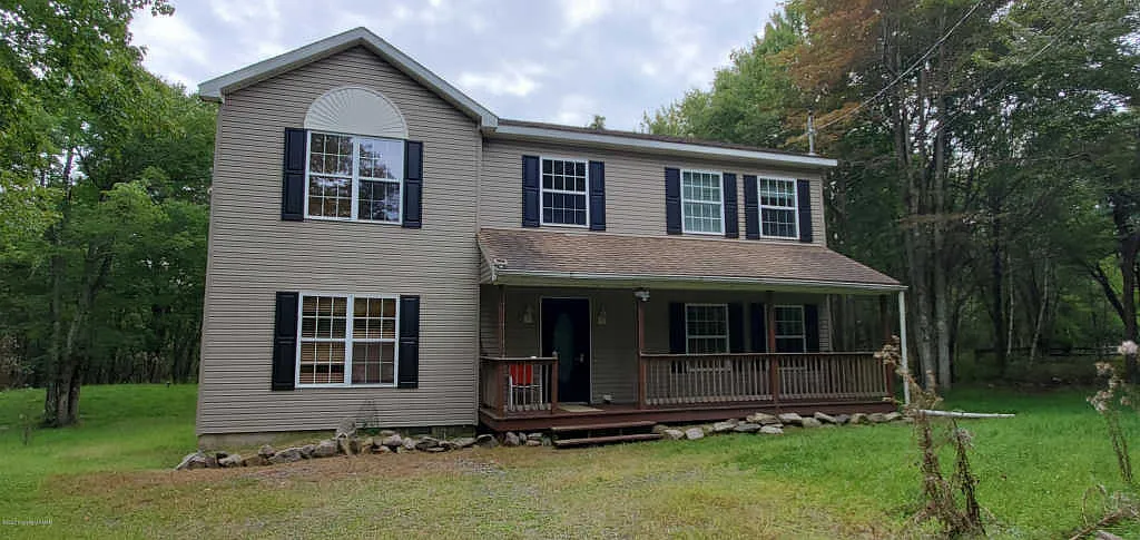 1508 Dove Ct photo 1