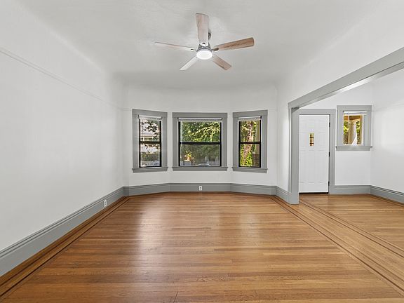 5th image of 609 14th St Unit B