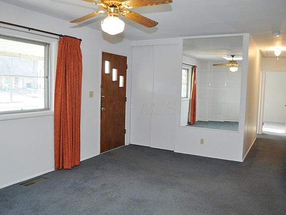 5th image of 3910 Astor Ave