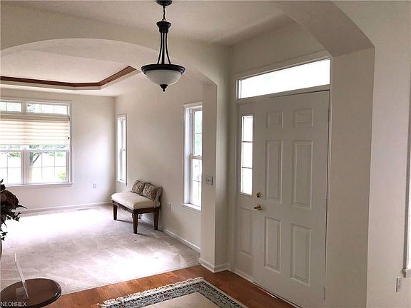 4th image of 10343 River Rock Ln