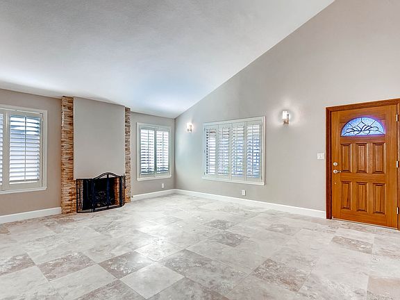 3rd image of 11217 Westonhill Dr