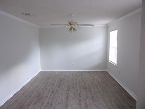 4th image of 14310 Creekwood Cv