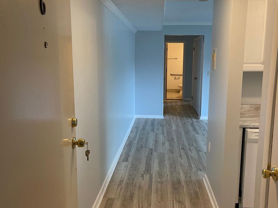 1st image of 22091 River Oaks Dr APT C6