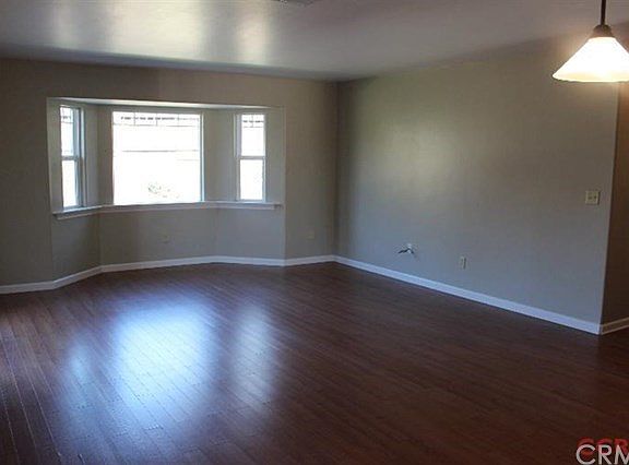4th image of 1115 Patricia Ln