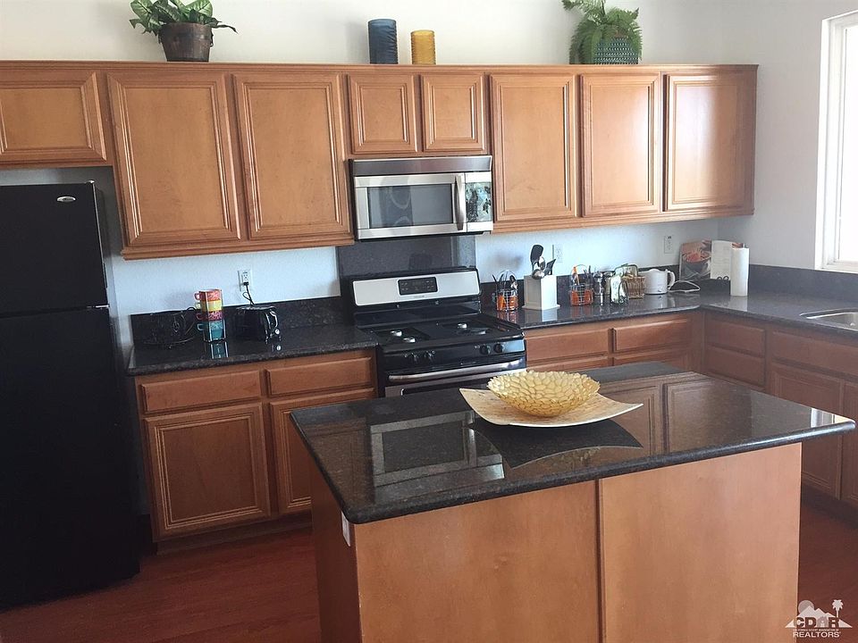 1st image of 86223 Grenache Ln