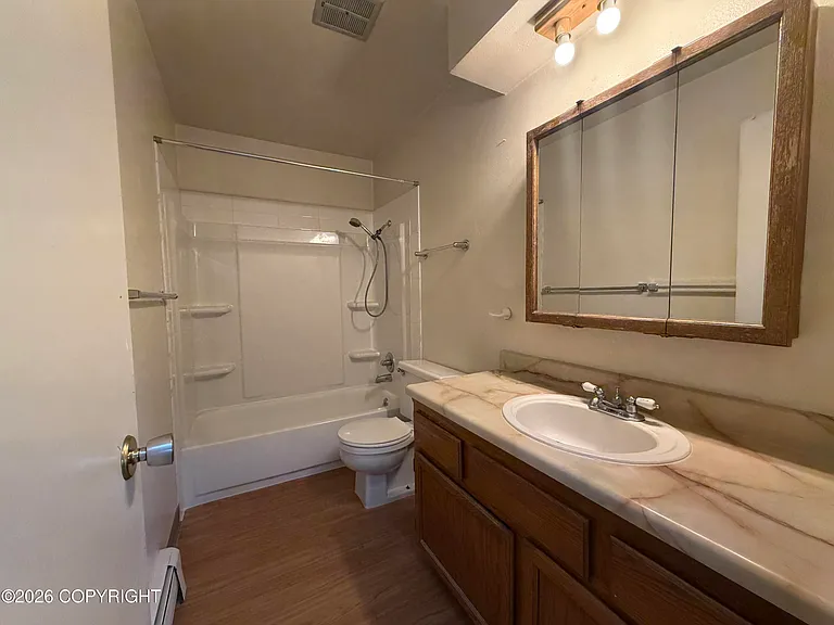 1900 Beaver Pl #5 — Photo 5