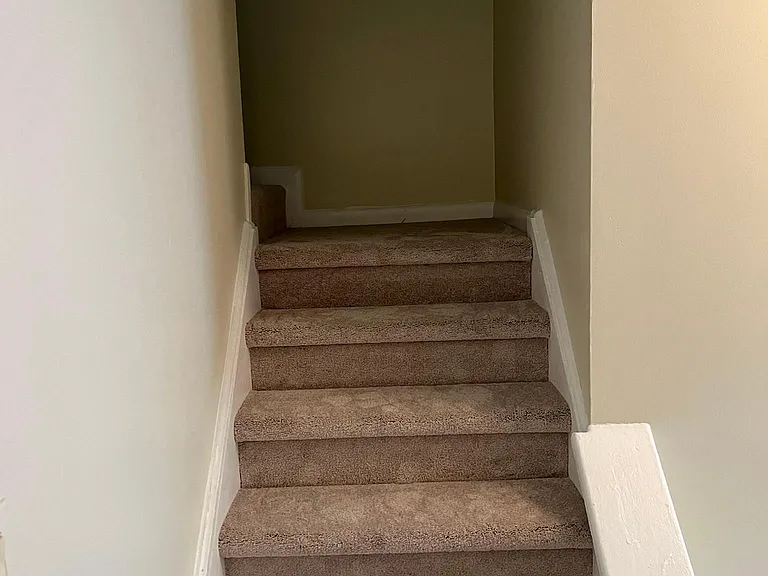 131 Point Of Woods Dr — Photo 15