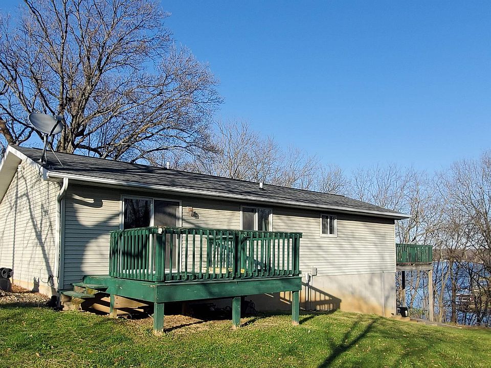 1st image of 131 Ivy Ct
