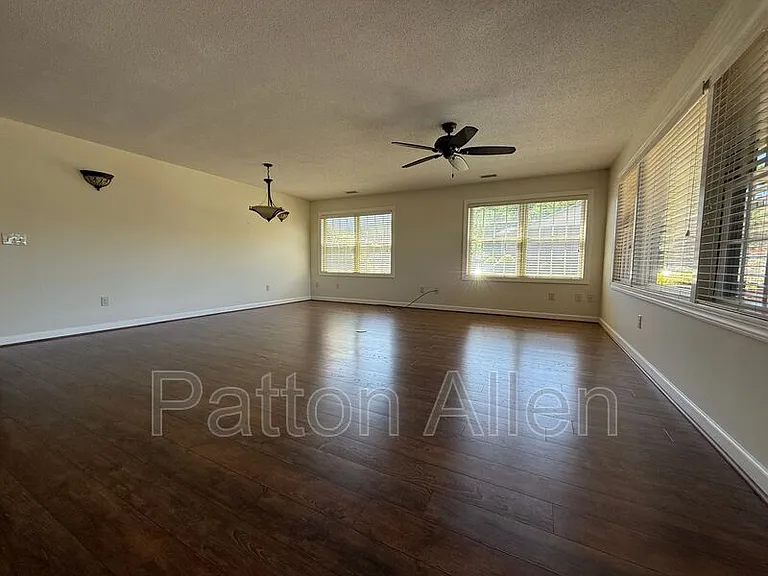 1465 S Lakeshore Dr #E2 — Photo 9