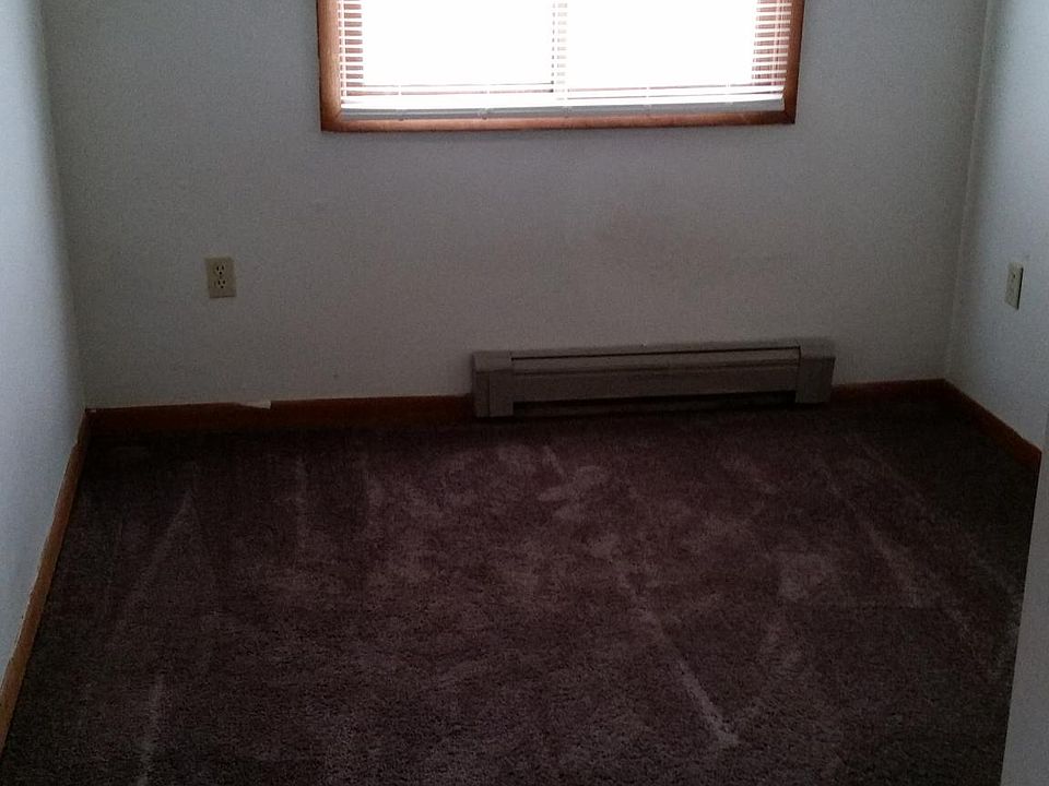2nd image of 111 Brush St APT 6