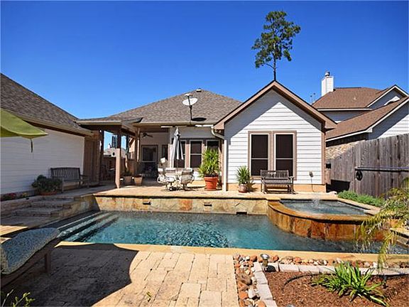 Beautiful saltwater pool was added in 2008. Pool builder was Hipp Pools.