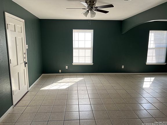 4th image of 3846 S WALTERS
