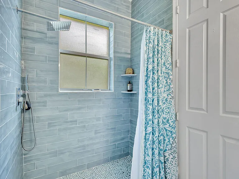 4345 Parkside Dr — Photo 24